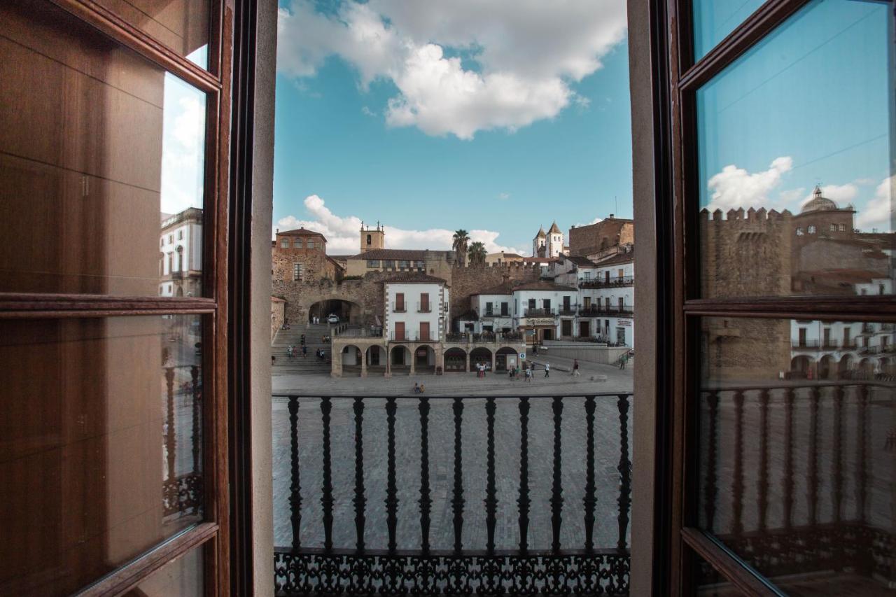 Apartamentos Soho Boutique Plaza Mayor Caceres Exterior photo