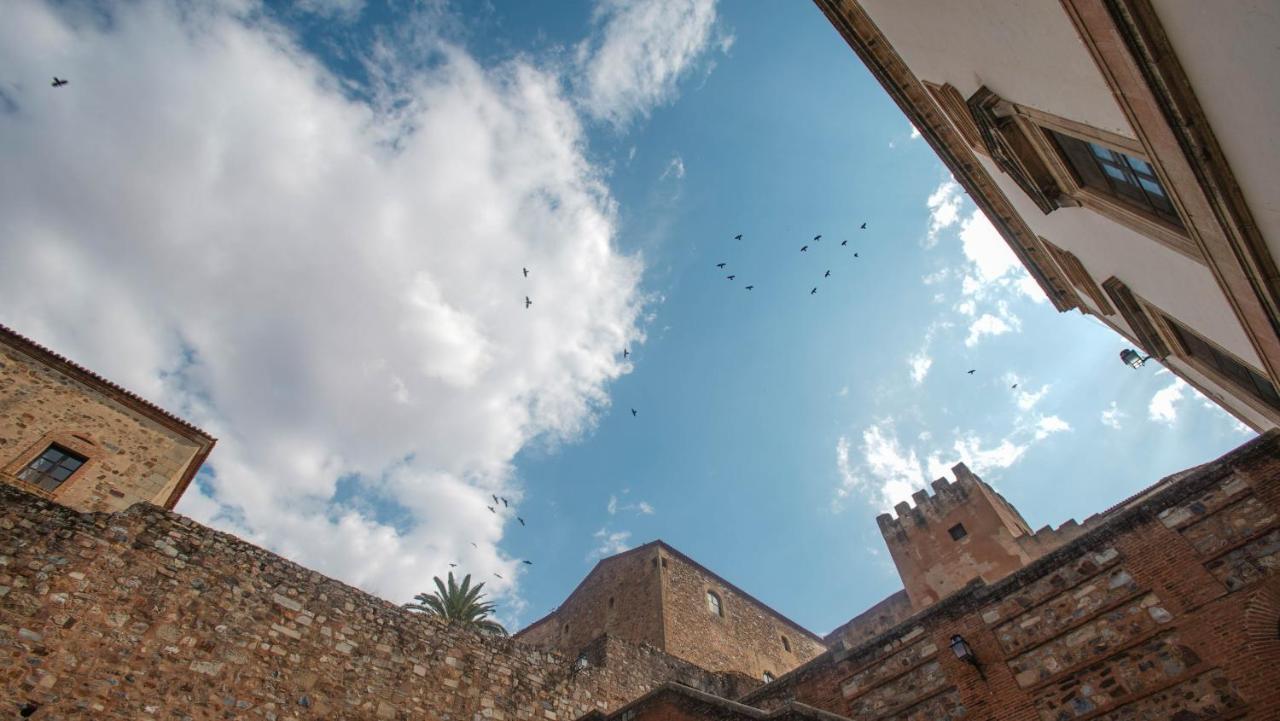 Apartamentos Soho Boutique Plaza Mayor Caceres Exterior photo